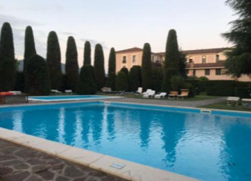White House Apartman Brescia megye Kültér fotó