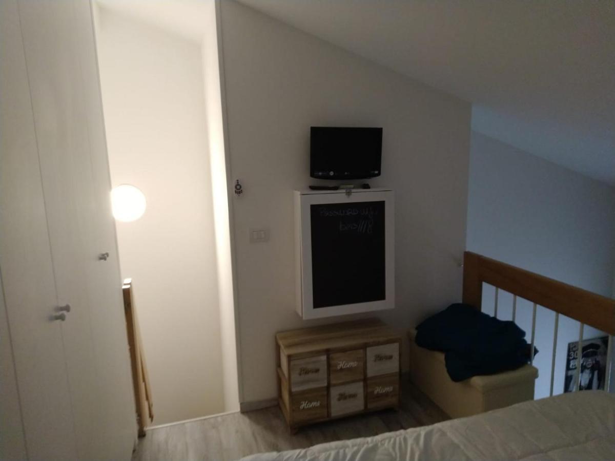 White House Apartman Brescia megye Kültér fotó